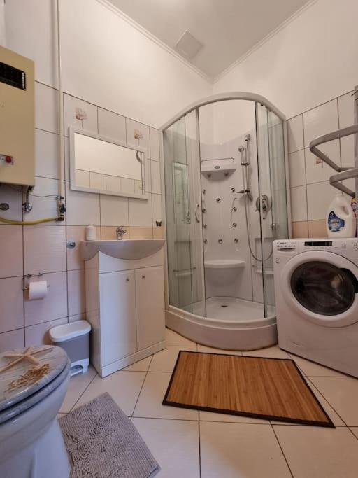 Vintage Apartman In City Center 米什科尔茨 外观 照片